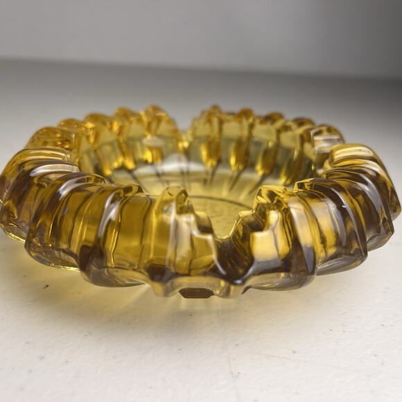 Vintage Heavy Amber Glass Ashtray 4.5 Inch Retro Mid Century Thick Smoking Dish - Picture 6 of 14